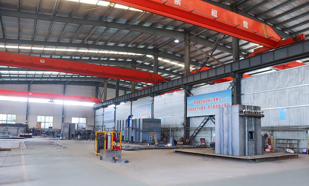 Huariton workshop production of containerized wastewater treatment equipment by Qingdao Hualiruitong.